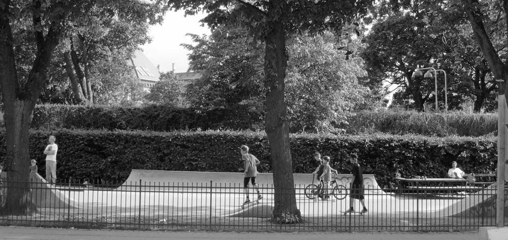 Skatere på Enghave plads, Vesterbro, København